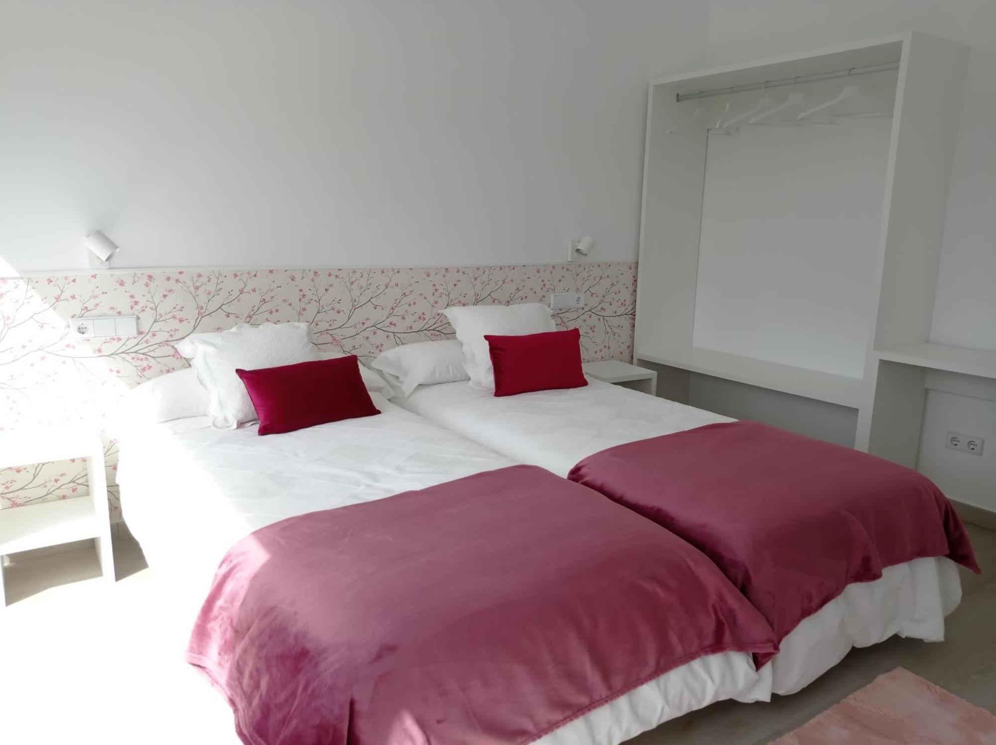 Casas Turisticas Lar Jardin - Parking Privado San Giacomo di Compostella Esterno foto