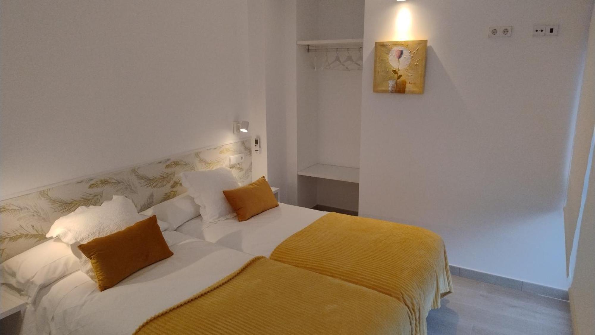 Casas Turisticas Lar Jardin - Parking Privado San Giacomo di Compostella Esterno foto